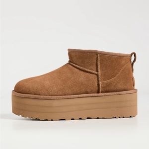 UGG Classic Ultra Mini Platform Boots - new in box